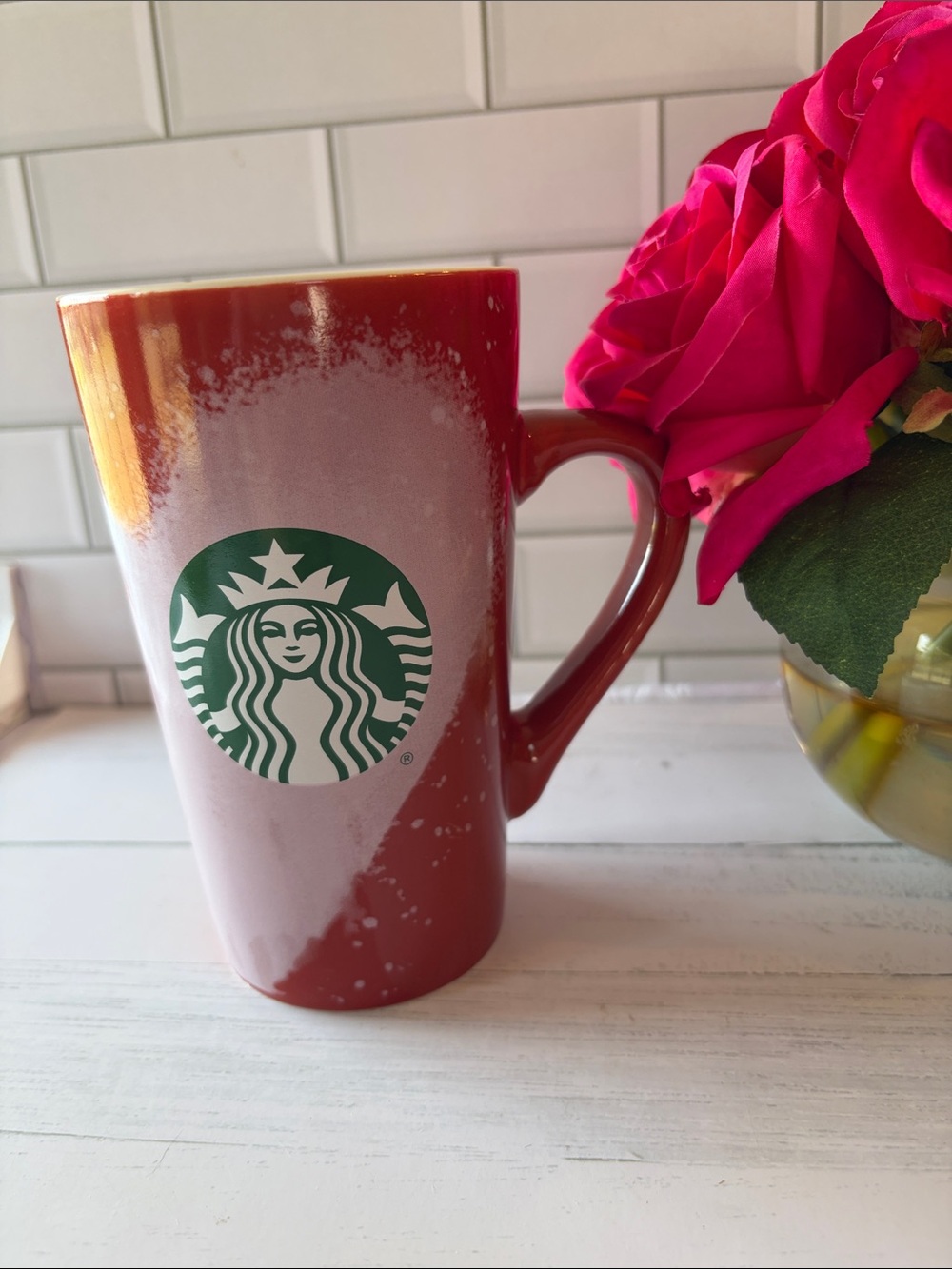 Starbucks Red Ombre Ceramic Mug with Green Logo  Heart design